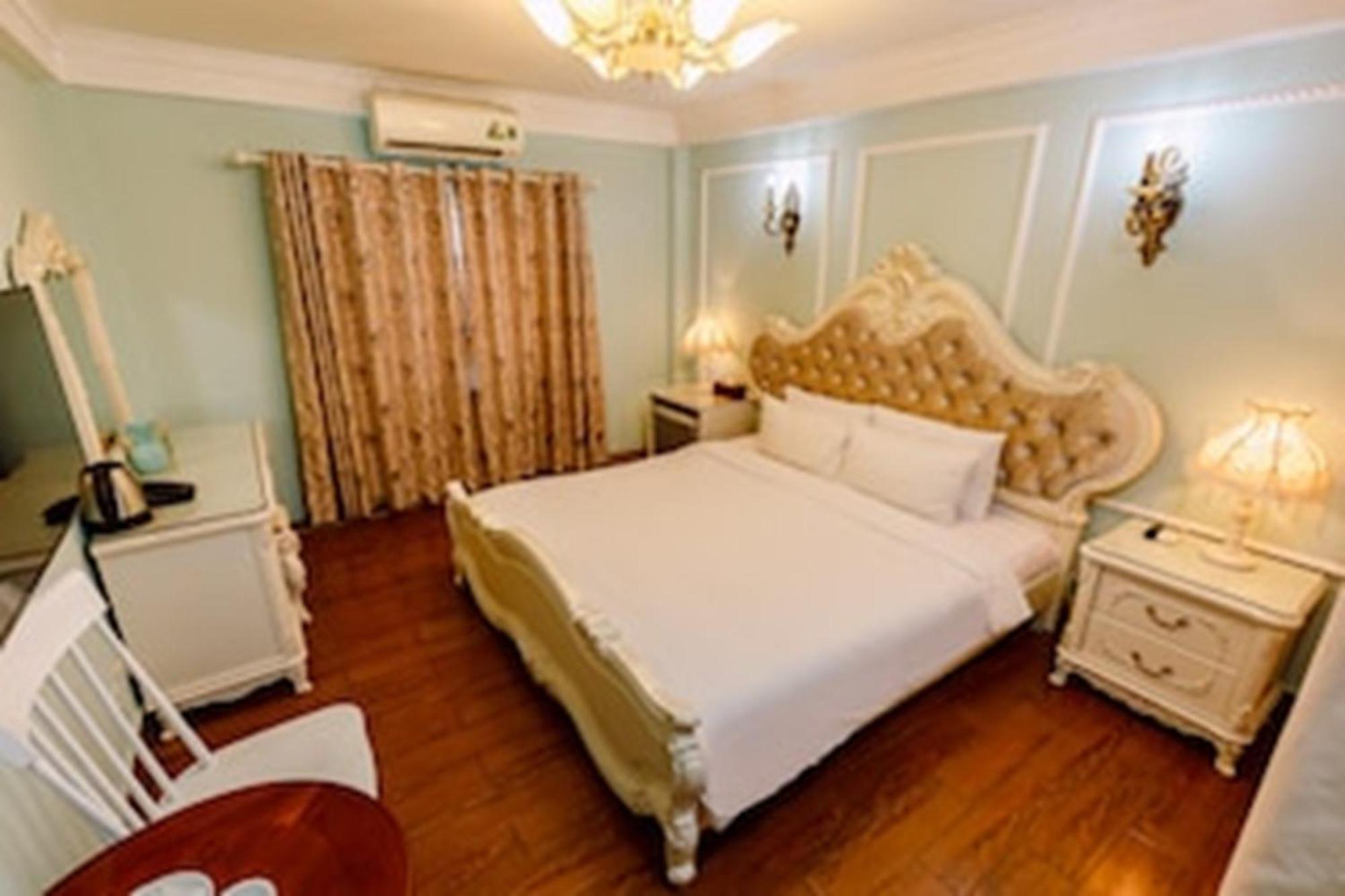 Super Oyo Capital O 1173 Le Grand Hanoi Hotel - The Ruby Exterior photo